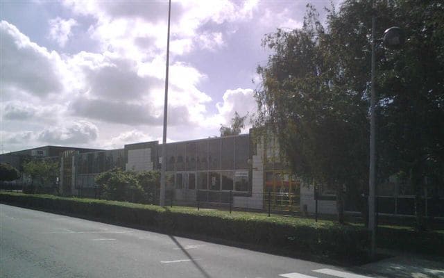 16/18 Avenue De La Baltique, Villebon-sur-Yvette à louer - Photo de l’immeuble – Image 1 sur 5