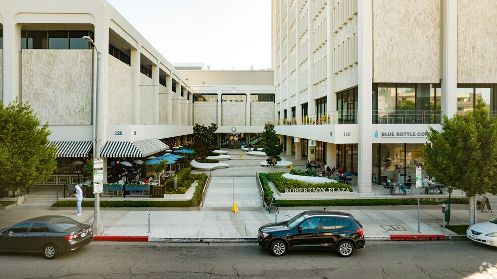 116-120 N Robertson Blvd, West Hollywood, CA à louer - Photo de l’immeuble – Image 2 sur 7