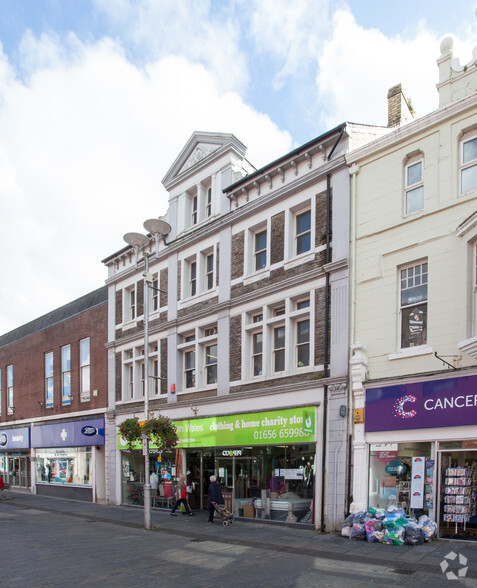 6 Caroline St, Bridgend à louer - Photo de l’immeuble – Image 2 sur 2