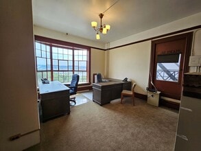 401 Broadway, Tacoma, WA à louer Photo intérieure– Image 1 sur 4