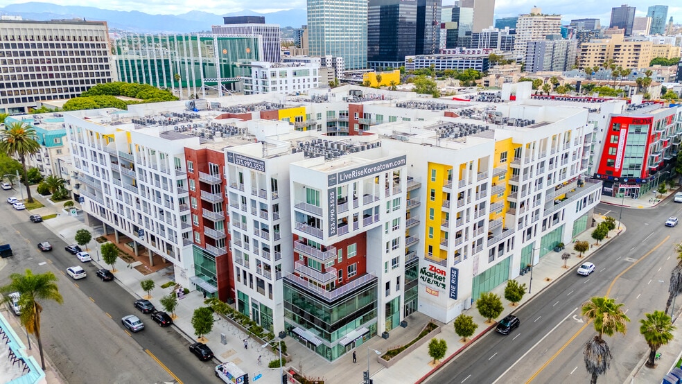 750 S Oxford Ave, Los Angeles, CA à louer - Photo principale – Image 1 sur 44
