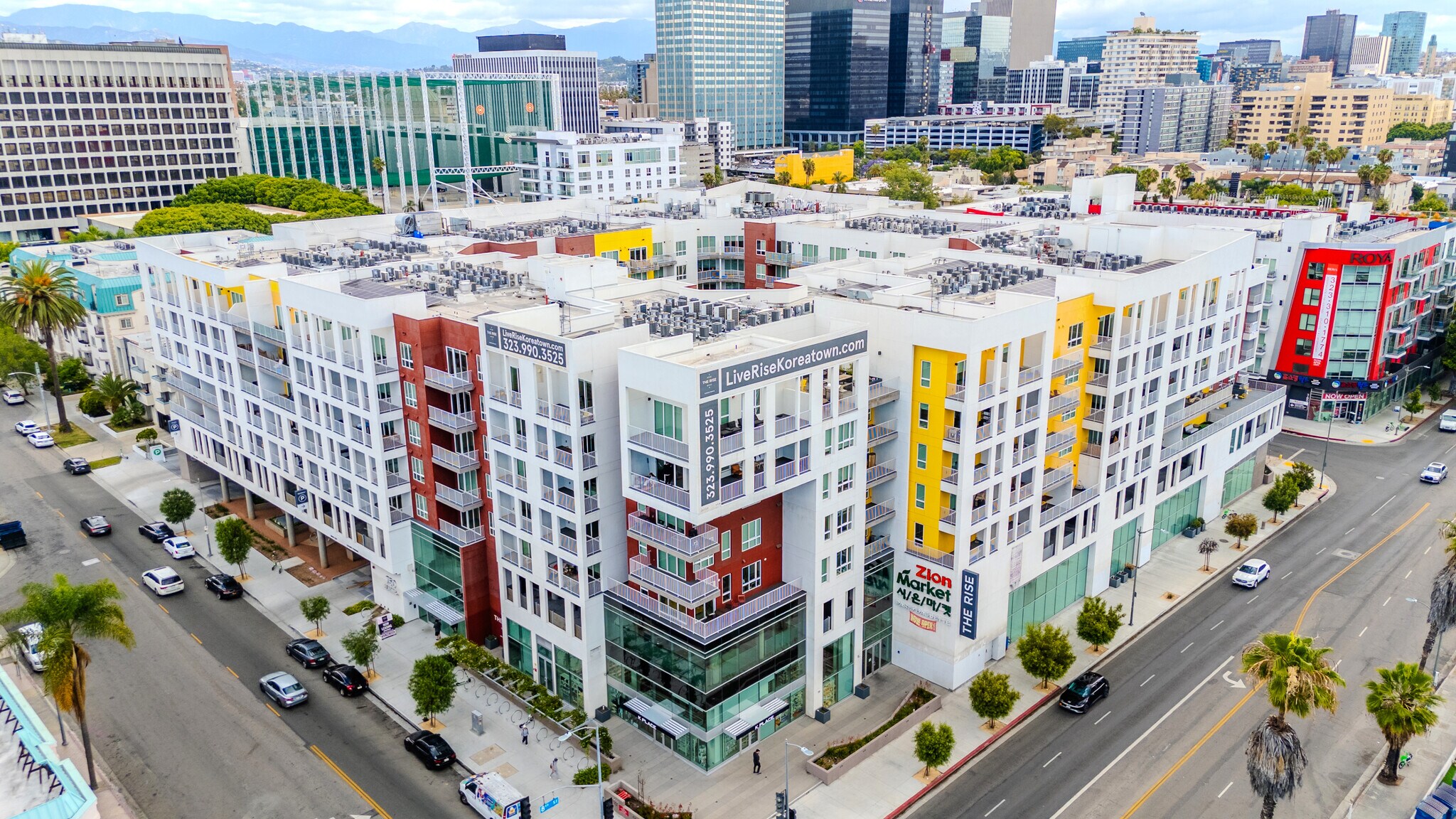 750 S Oxford Ave, Los Angeles, CA à louer Photo principale– Image 1 sur 45