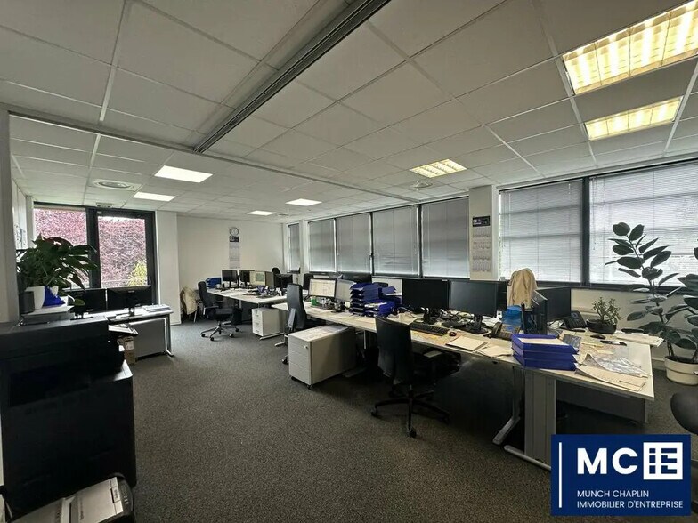 Bureau dans Schiltigheim à louer - Photo de l’immeuble – Image 1 sur 8