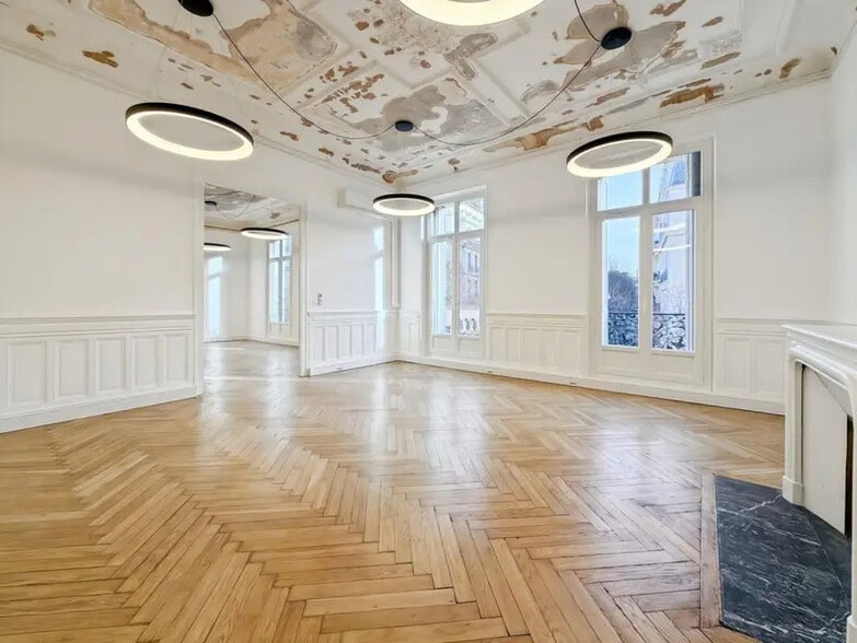 29 Boulevard D'Athenes, Marseille à louer - Photo intérieure – Image 1 sur 16