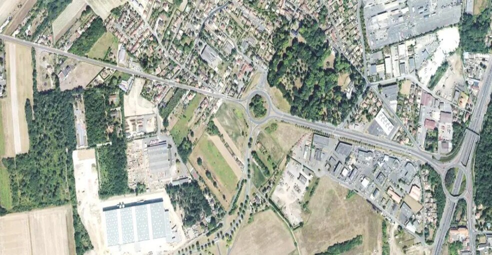 Local d'activités dans Ollainville à vendre - Aérien – Image 2 sur 2