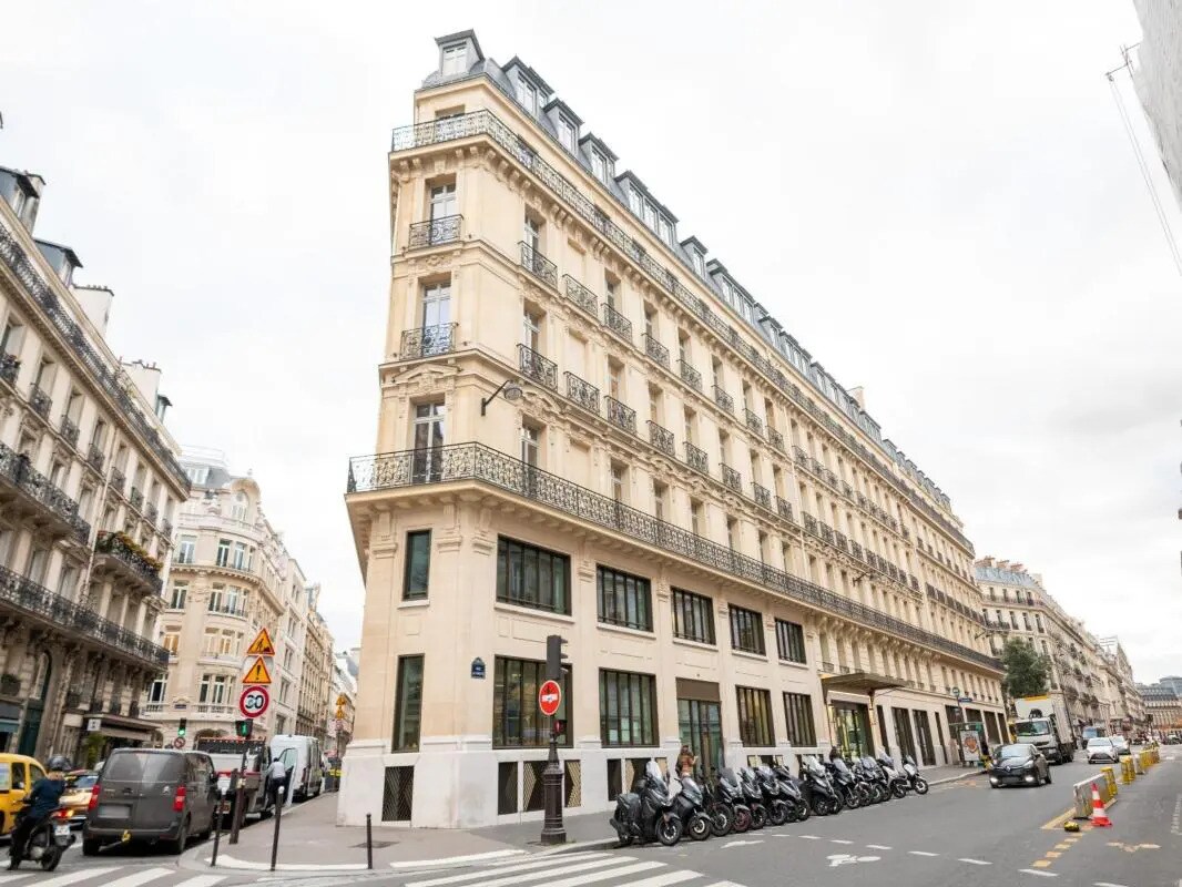 36-38 Rue La Fayette, Paris à louer Photo de l’immeuble– Image 1 sur 11