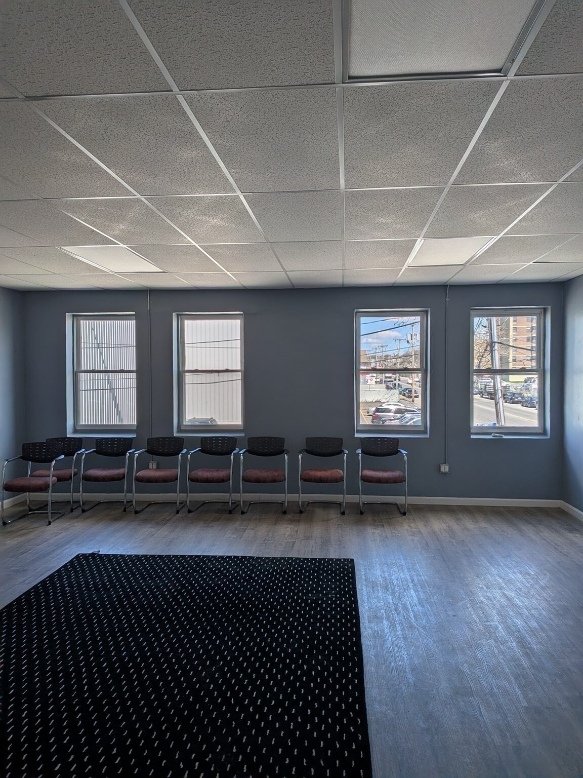 159 Commercial St, Lynn, MA à louer Photo intérieure– Image 1 sur 4