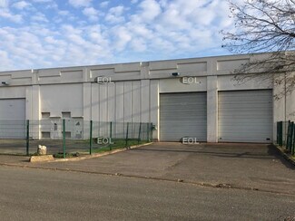 Plus de détails pour Industriel/Logistique à louer
