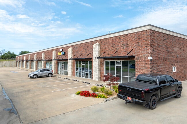Plus de détails pour 14060 S Peoria Ave, Glenpool, OK - Différents types d’espaces à louer