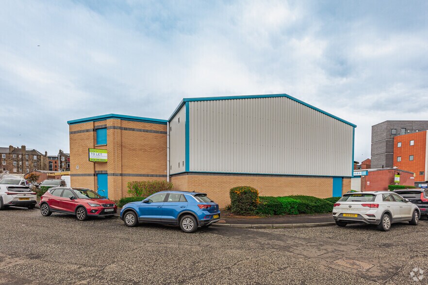 Unit 7 Swanfield, Edinburgh à louer - Photo de l’immeuble – Image 2 sur 2