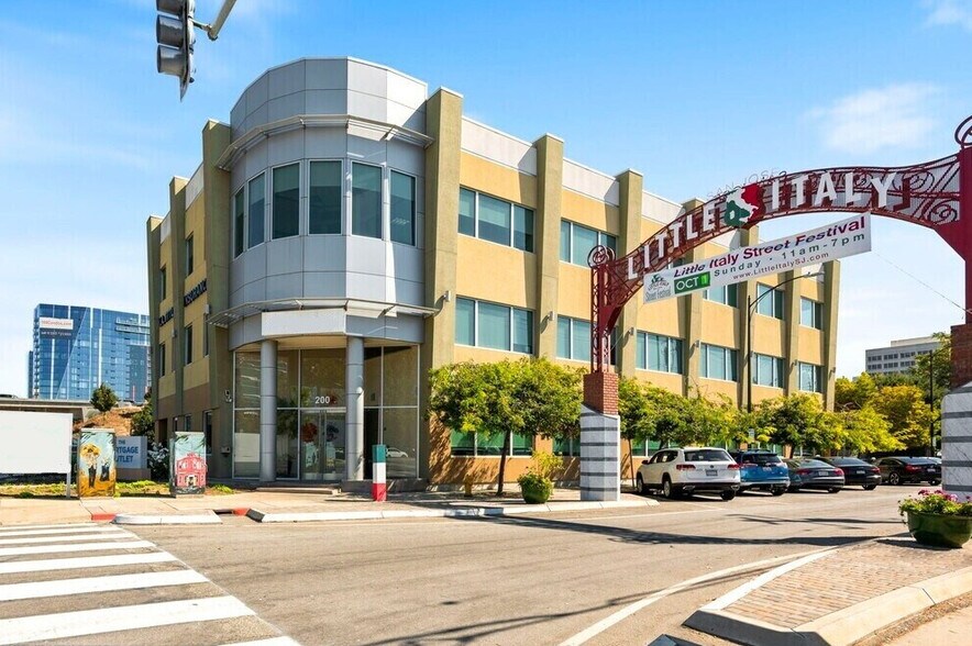 200 N Almaden Blvd, San Jose, CA à louer - Photo de l’immeuble – Image 1 sur 11