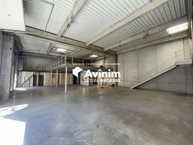 Plus de détails pour Industriel/Logistique à vendre