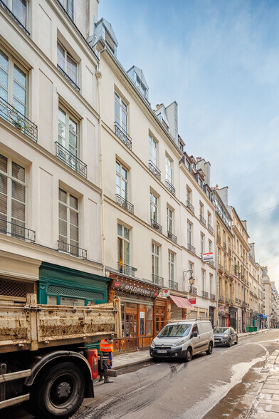 60 Rue Saint-Louis En L'Ile, Paris à vendre - Photo de l’immeuble – Image 2 sur 2