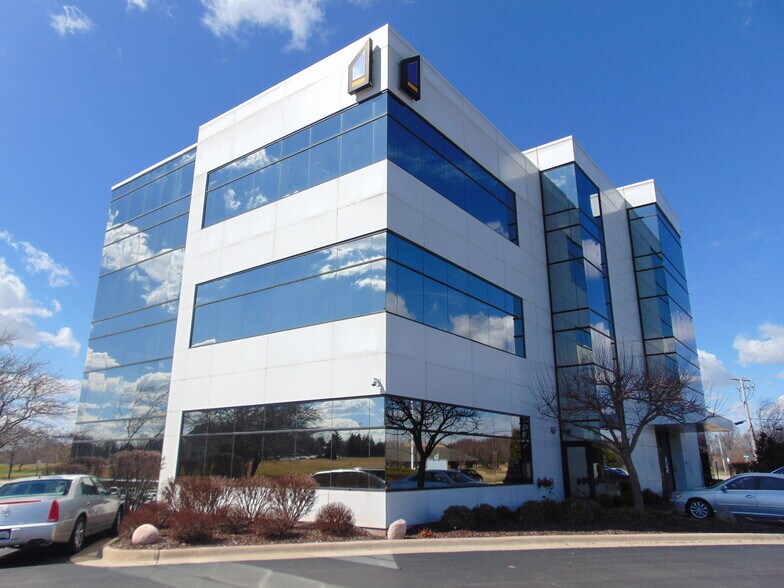 6801 Spring Creek Rd, Rockford, IL à louer - Photo de l’immeuble – Image 2 sur 7