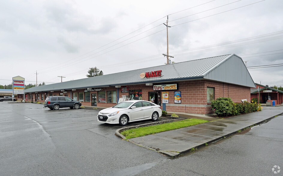 507 E Stevens Ave, Sultan, WA à louer - Photo principale – Image 1 sur 8