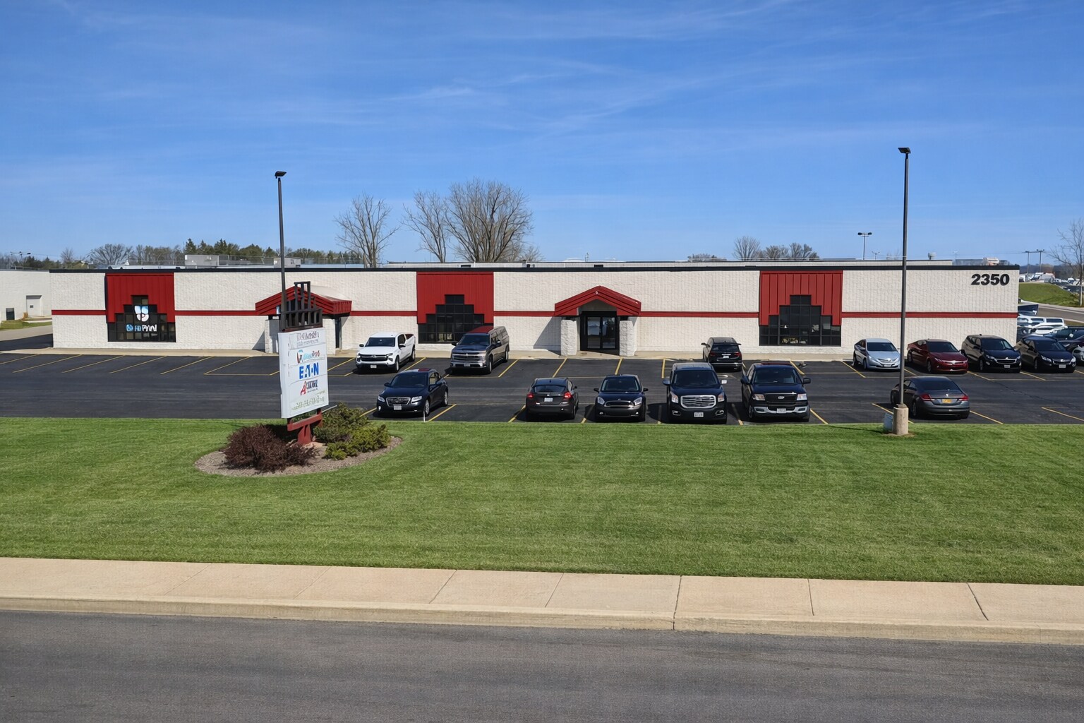 2350 W Pershing St, Appleton, WI à louer Photo de l’immeuble– Image 1 sur 3