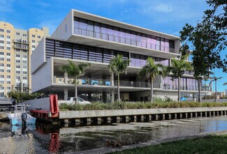 Plus de détails pour 528 NW 7th Ave, Miami, FL - Bureau à vendre