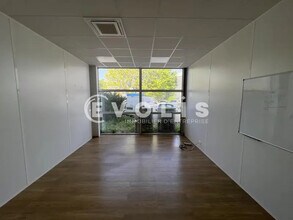 Bureau dans Champigny-sur-Marne à vendre Photo intérieure– Image 2 sur 13