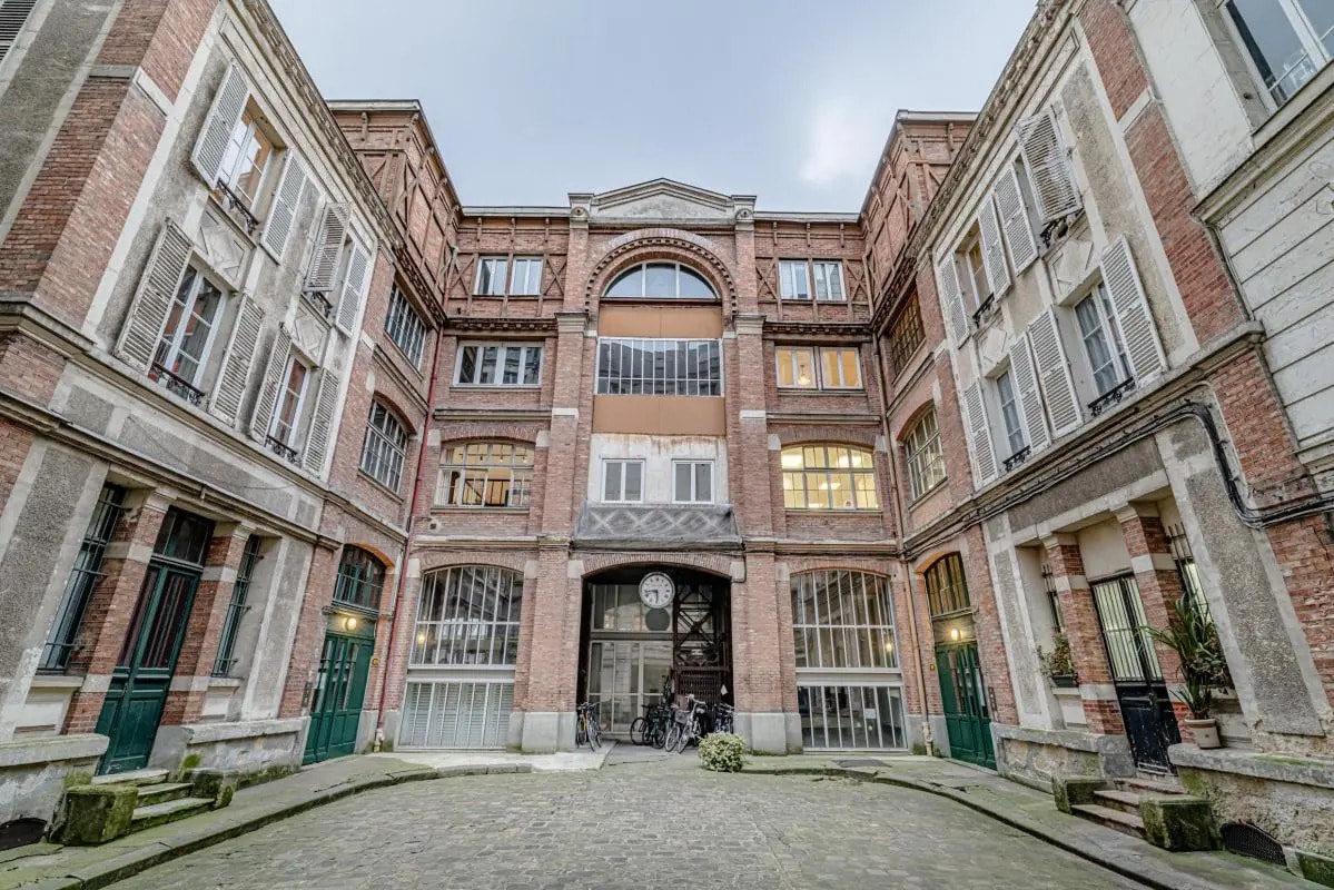 40 Rue Louis Blanc, Paris à louer Photo de l’immeuble– Image 1 sur 10