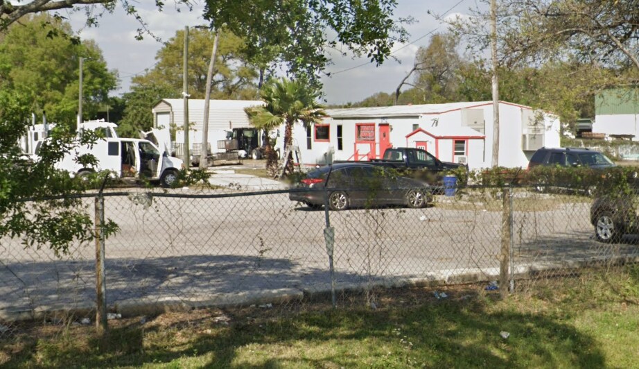 6910 E 14th St, Tampa, FL à louer - Photo de l’immeuble – Image 2 sur 5