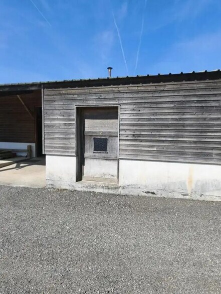Local d'activités dans Saint-Paul-en-Born à vendre - Photo de l’immeuble – Image 3 sur 14