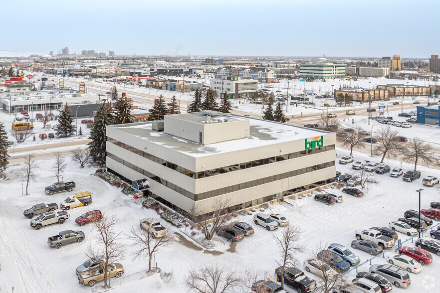 17007 107 Ave NW, Edmonton, AB à louer - Aérien – Image 2 sur 3