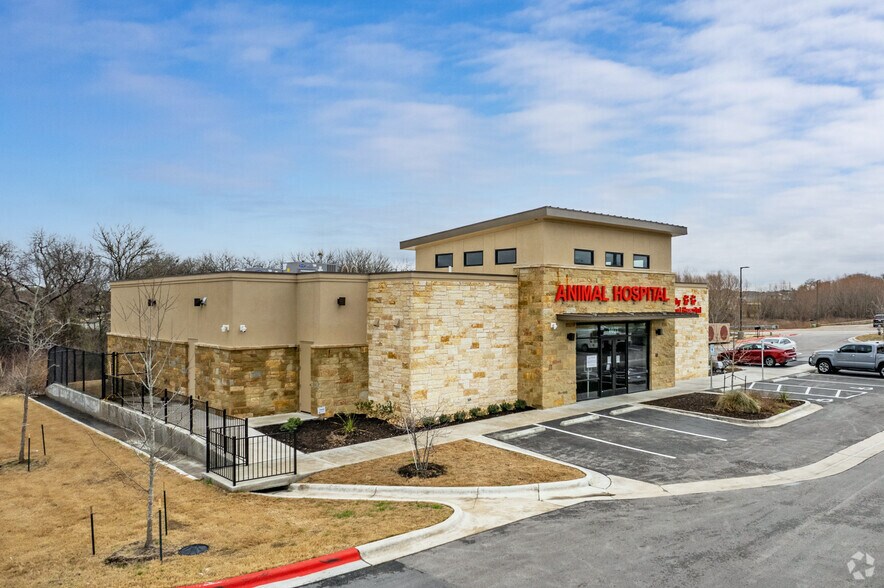 1401 Chris Kelley Blvd, Hutto, TX à vendre - Photo principale – Image 1 sur 3