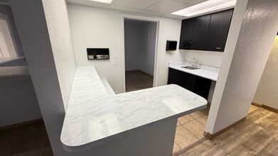 1830 Mesquite Ave, Lake Havasu City, AZ à louer Photo intérieure– Image 1 sur 7