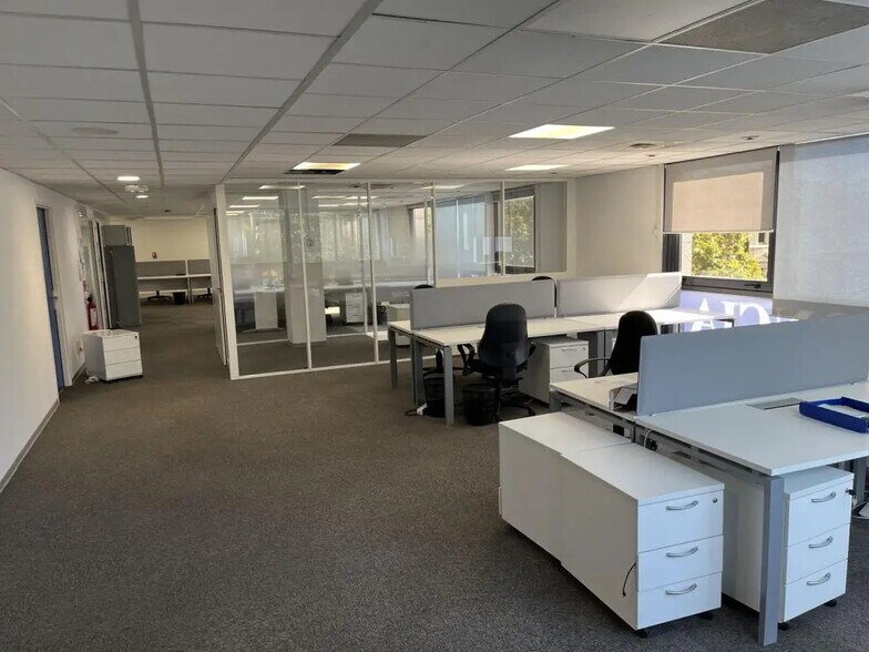 Bureau dans Toulon à louer - Photo de l’immeuble – Image 2 sur 10