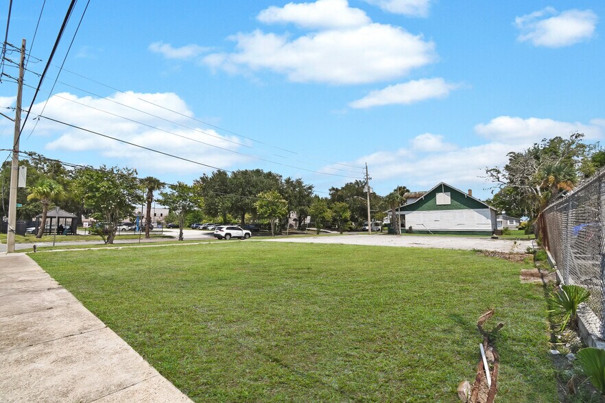 1951 Boulevard, Jacksonville, FL à vendre - Photo de l’immeuble – Image 1 sur 2