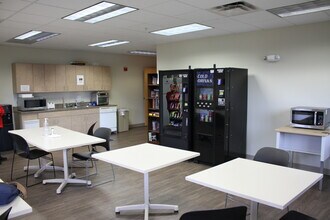 800 Trafalgar Ct, Maitland, FL à louer Photo intérieure– Image 2 sur 6