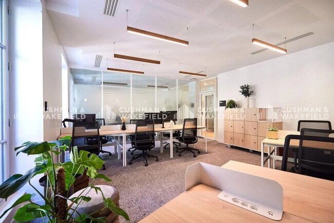 Plus de détails pour 6-12 Rue Du Général Foy, Paris - Bureau à louer