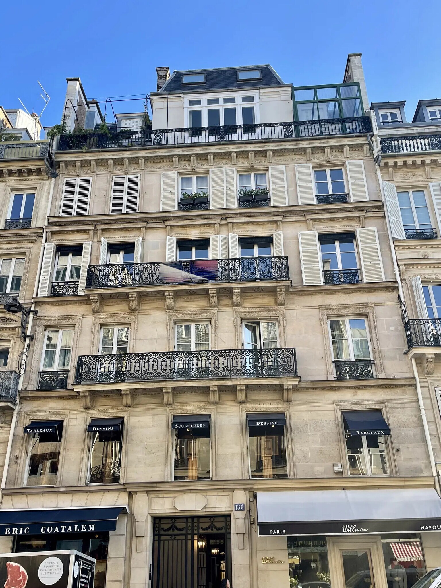 136 Rue Du Faubourg Saint-Honoré, Paris à louer Photo de l’immeuble– Image 1 sur 10