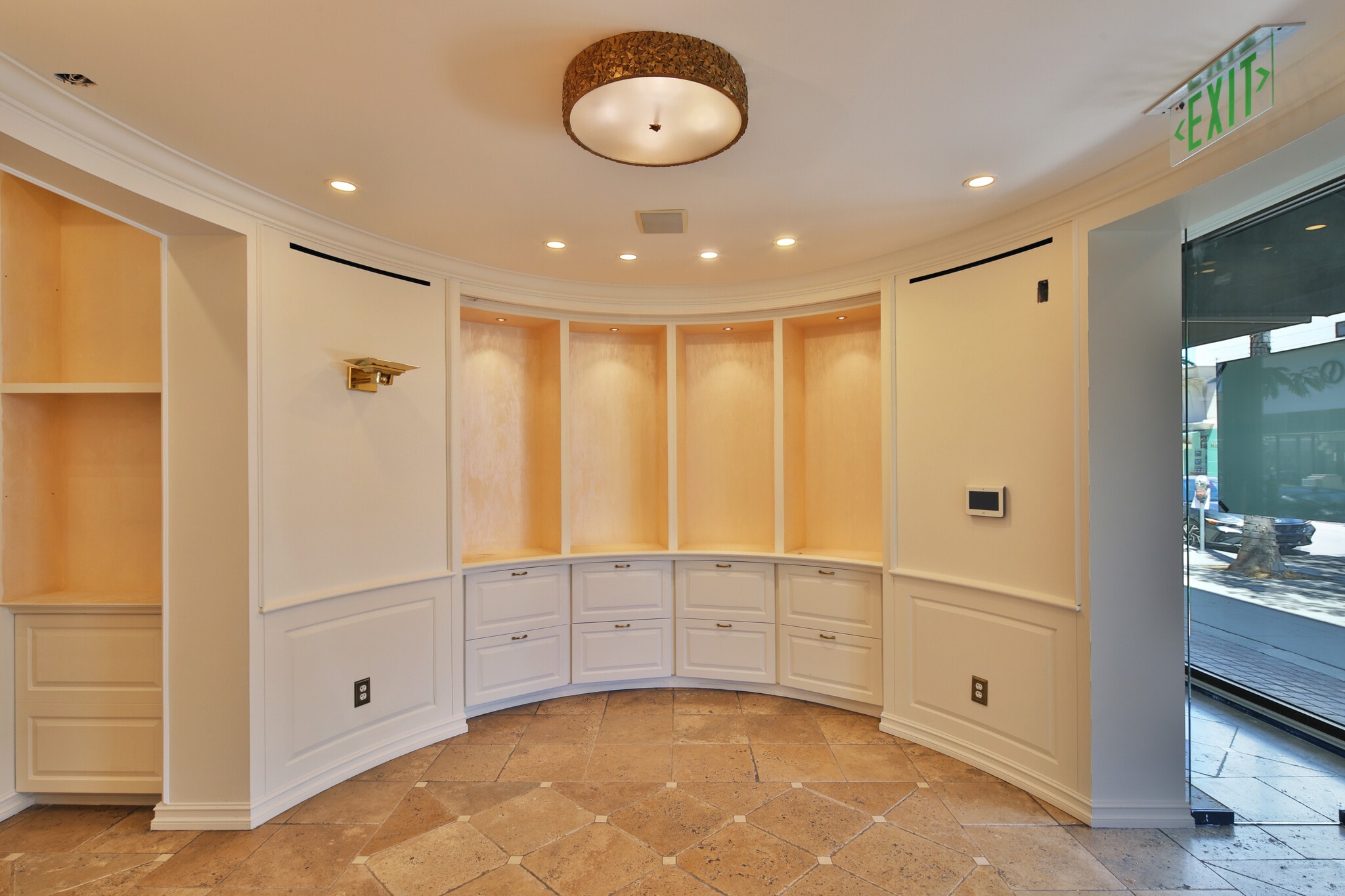 9625-9647 Brighton Way, Beverly Hills, CA à louer Photo intérieure– Image 1 sur 5