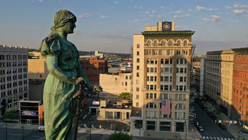 150 N Washington Ave, Scranton, PA à louer - Photo de l’immeuble – Image 3 sur 4