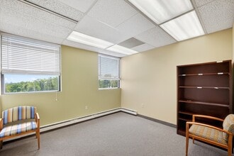 5445-5601 Loch Raven Blvd, Baltimore, MD à louer Photo intérieure– Image 2 sur 12