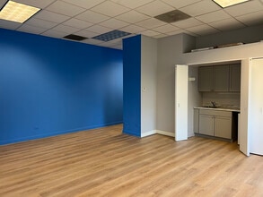1512 N Fremont St, Chicago, IL à louer Photo intérieure– Image 1 sur 5