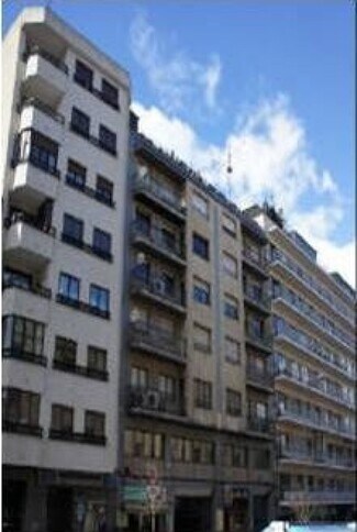 Plus de détails pour Paseo De Canalejas, 28, Salamanca - Local commercial à vendre