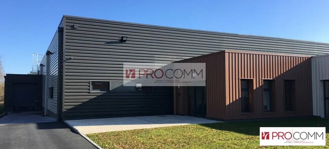 Plus de détails pour Local commercial à louer