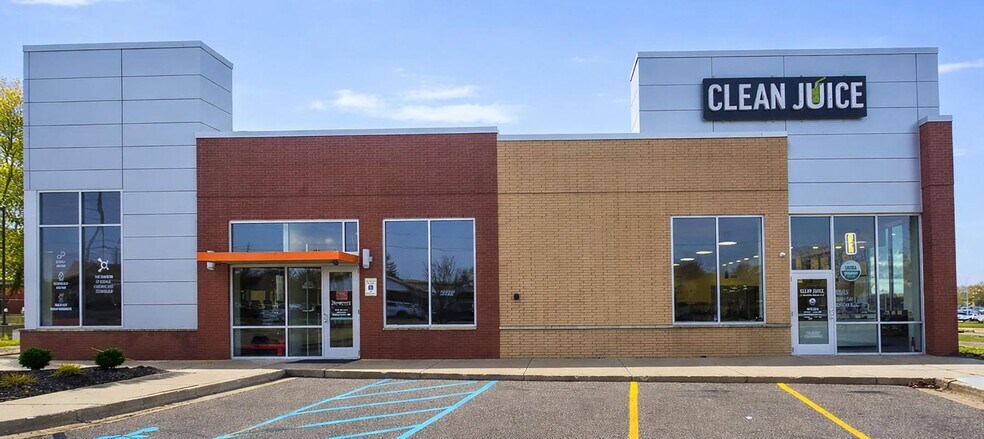 5563 28th St, Grand Rapids, MI à louer - Photo de l’immeuble – Image 3 sur 4