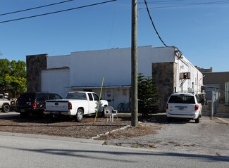 Plus de détails pour 711 E Seminole Ave, Melbourne, FL - Industriel/Logistique à vendre