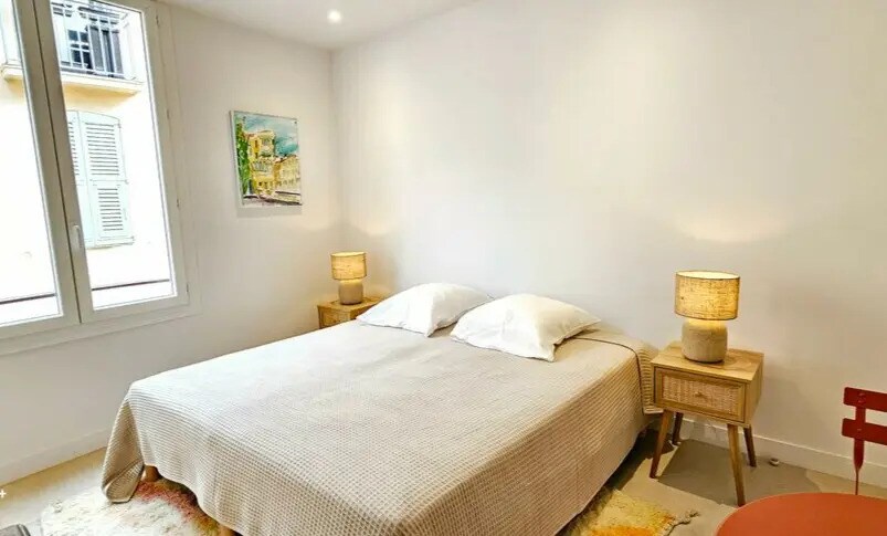 Local d'activités dans Cannes à vendre - Photo intérieure – Image 3 sur 8