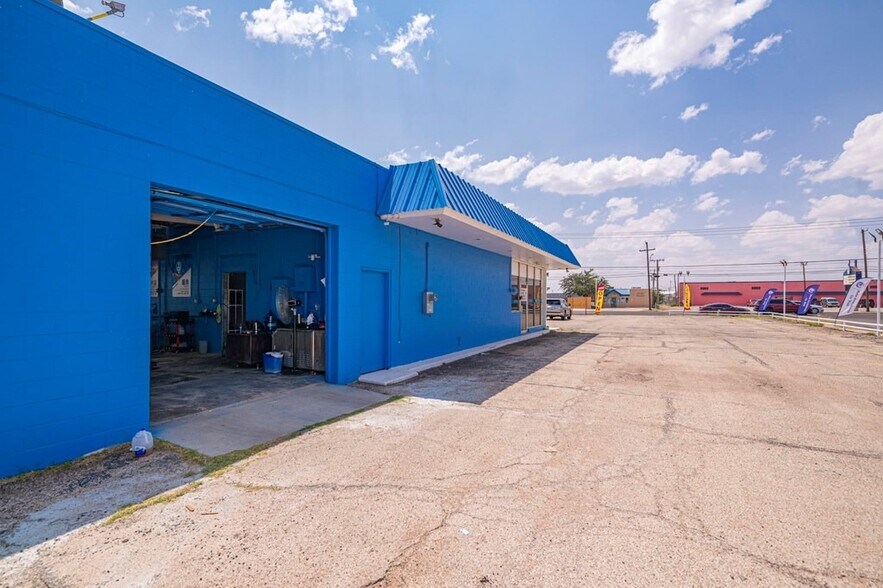2201 E 8th St, Odessa, TX à louer - Photo de l’immeuble – Image 3 sur 53
