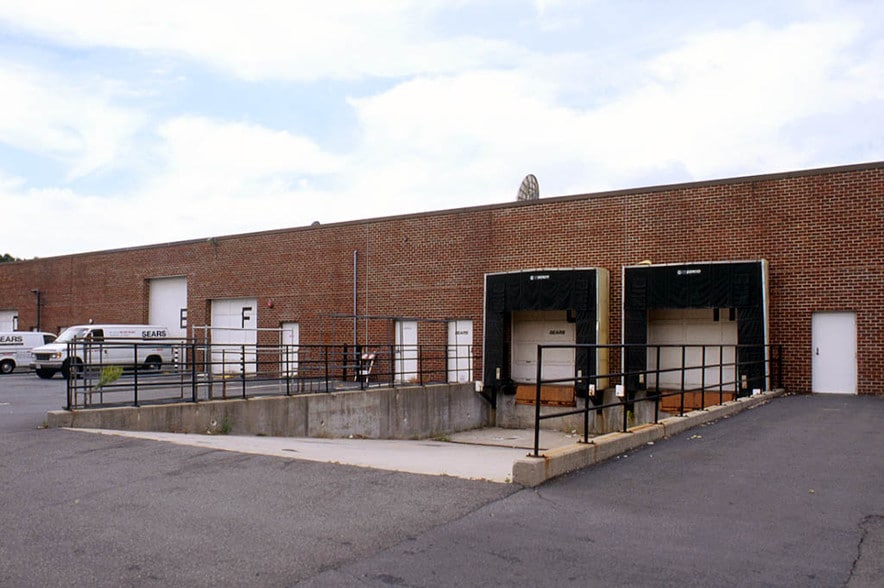 8540 Cinder Bed Rd, Lorton, VA à louer - Autre – Image 3 sur 5