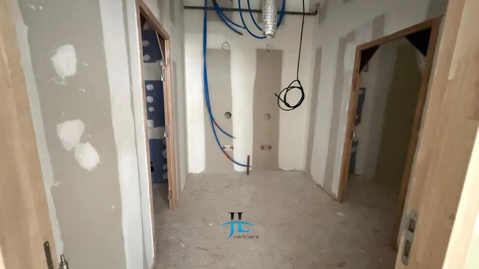 Bureau dans Marmande à louer - Photo de l’immeuble – Image 3 sur 6