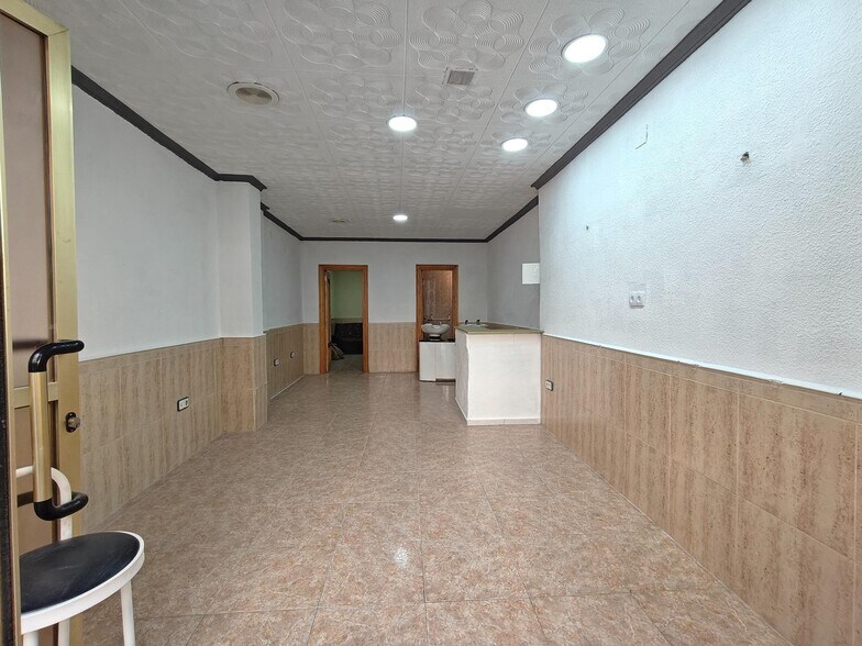 Local commercial dans Torrent, Valencia à louer - Photo intérieure – Image 3 sur 8