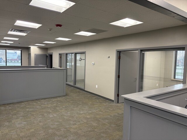 311 N Kinzie Ave, Bradley, IL à louer - Photo de l’immeuble – Image 2 sur 11