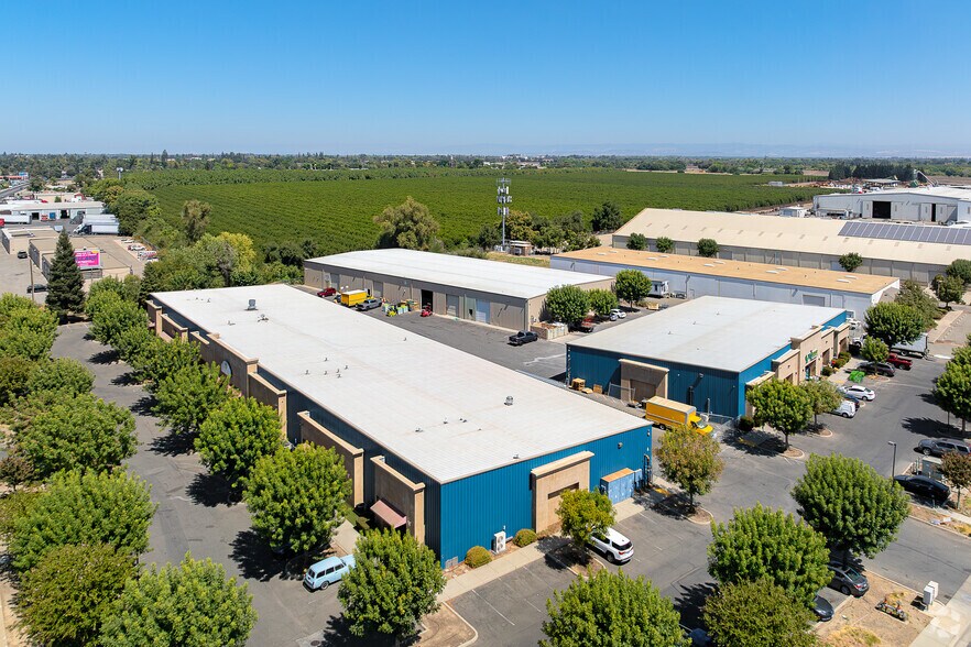 1100 Garden Hwy, Yuba City, CA à louer - Aérien – Image 2 sur 4
