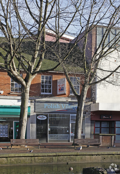 129 High St, Watford à vendre - Photo de l’immeuble – Image 2 sur 4