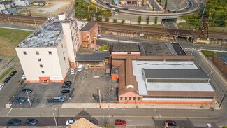 Plus de détails pour 275 Warren St, Bridgeport, CT - Industriel/Logistique à vendre